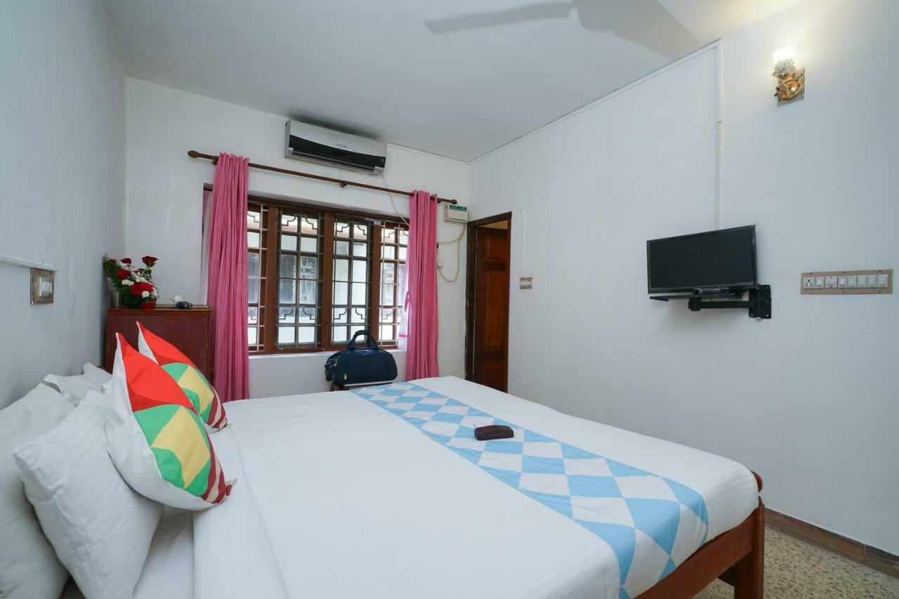 Splendid 1Br Stay Near Kochi Fort Buitenkant foto