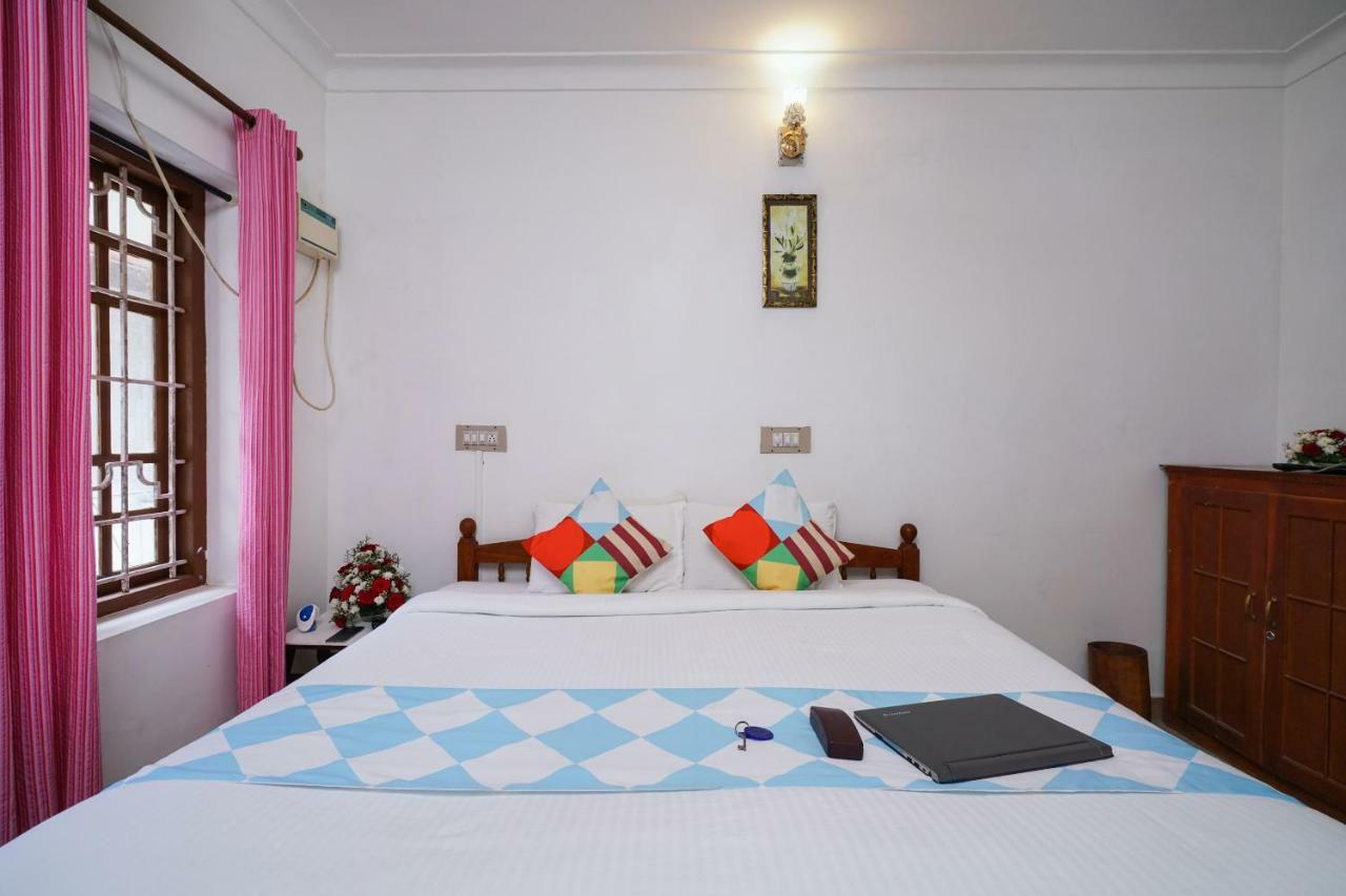 Splendid 1Br Stay Near Kochi Fort Buitenkant foto