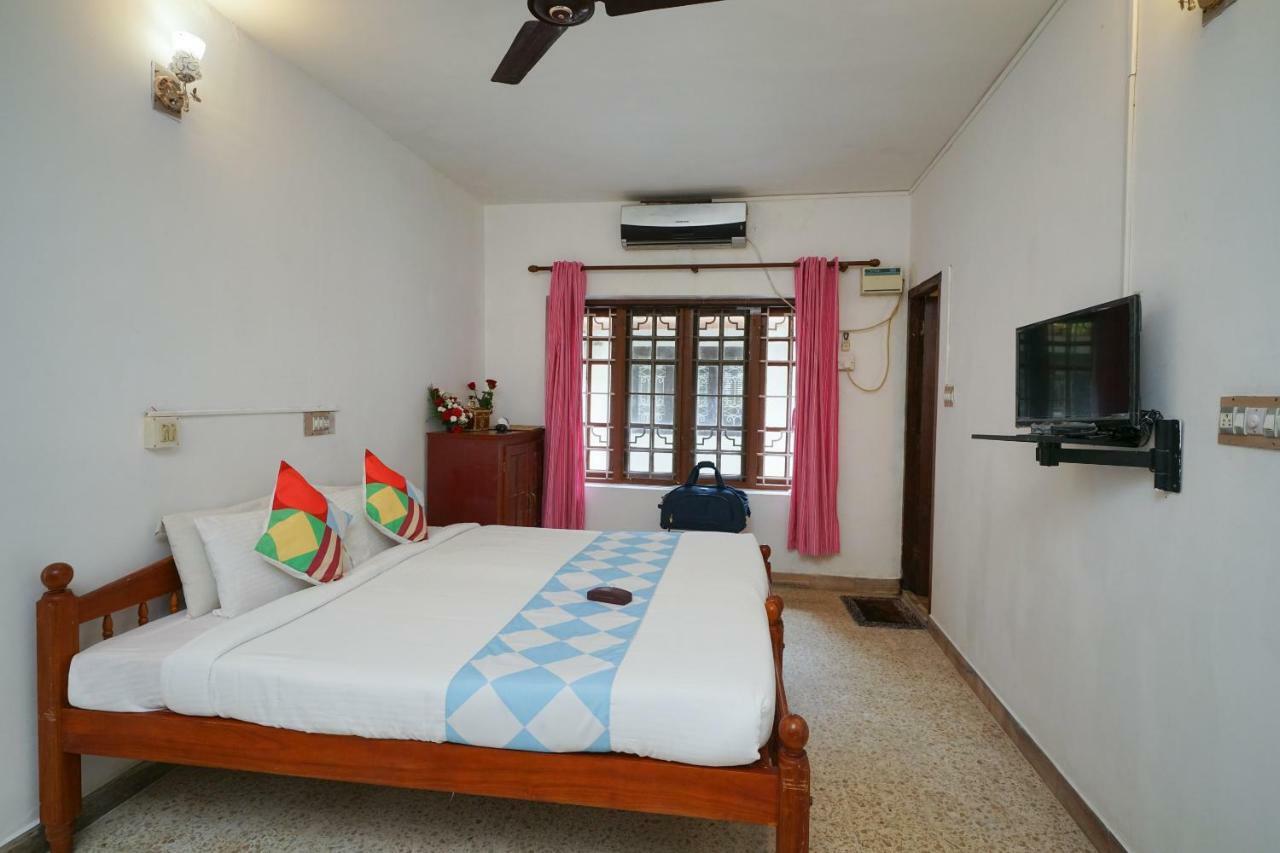 Splendid 1Br Stay Near Kochi Fort Buitenkant foto